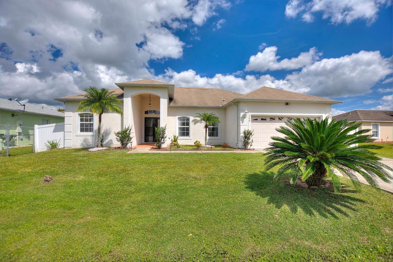 Holiday Rest Kissimmee Bagian luar foto