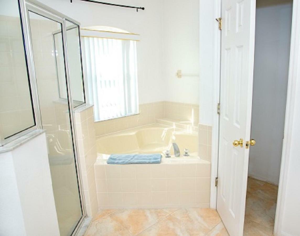 Holiday Rest Kissimmee Bagian luar foto